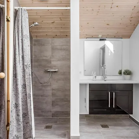 Stunning In Vaeggerlose With Sauna *